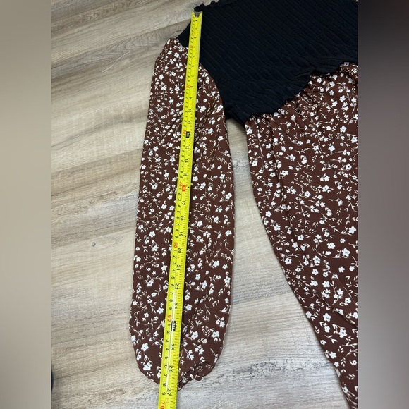 Floral Brown Long Sleeve Dress with Black top - Picture 6 of 6